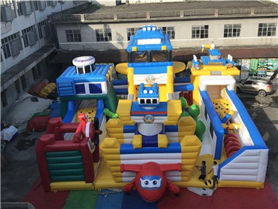 Car Theme Inflatable Playground Commercial Castle